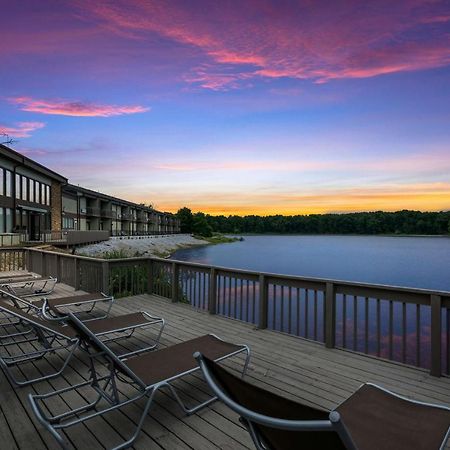 Best Western Indian Oak Честъртън Екстериор снимка