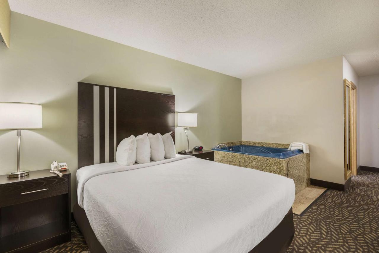 Best Western Indian Oak Честъртън Екстериор снимка