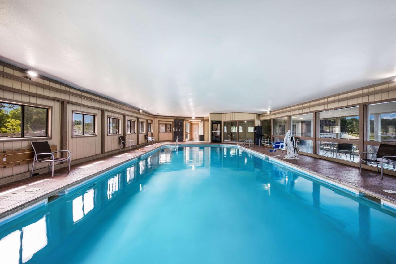 Best Western Indian Oak Честъртън Екстериор снимка