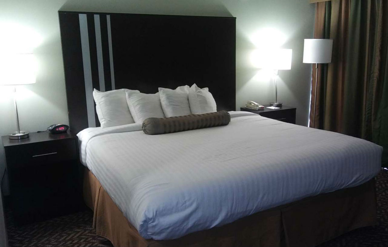Best Western Indian Oak Честъртън Екстериор снимка