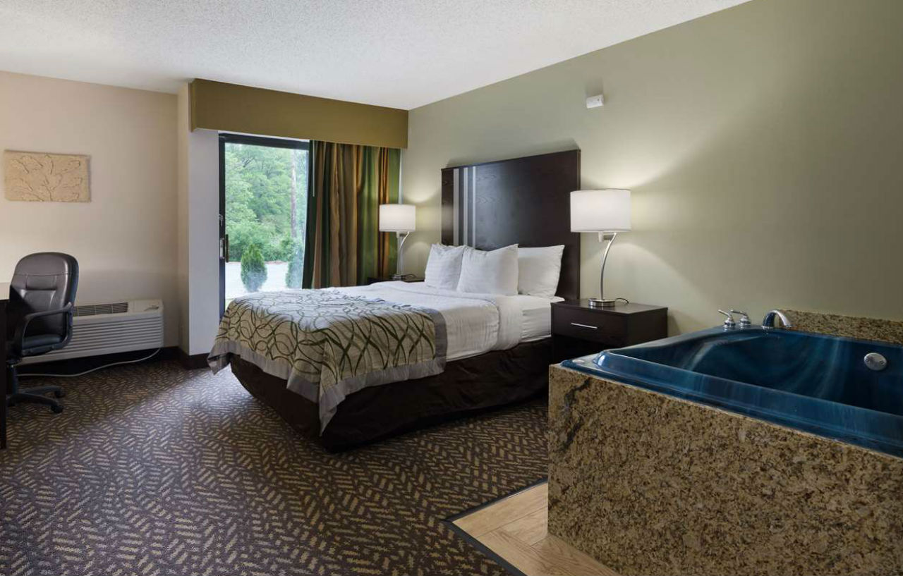 Best Western Indian Oak Честъртън Екстериор снимка